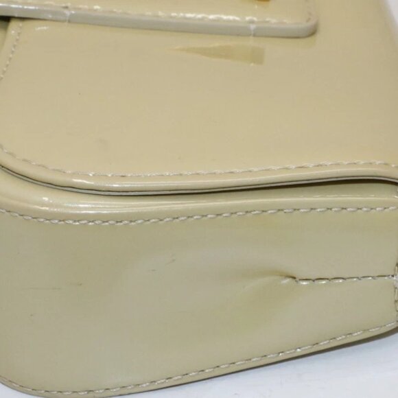 Louis Vuitton Vernis Sobe Clutch Handbag - Natural - Picture 2 of 15